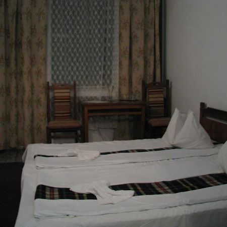 Hotel Venus Ефоріє-Норд Екстер'єр фото